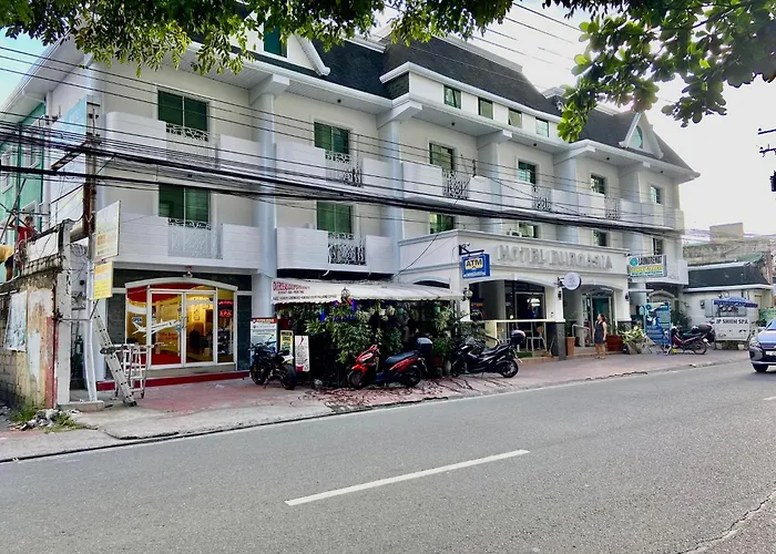Hotel Euroasia By Bluebookers