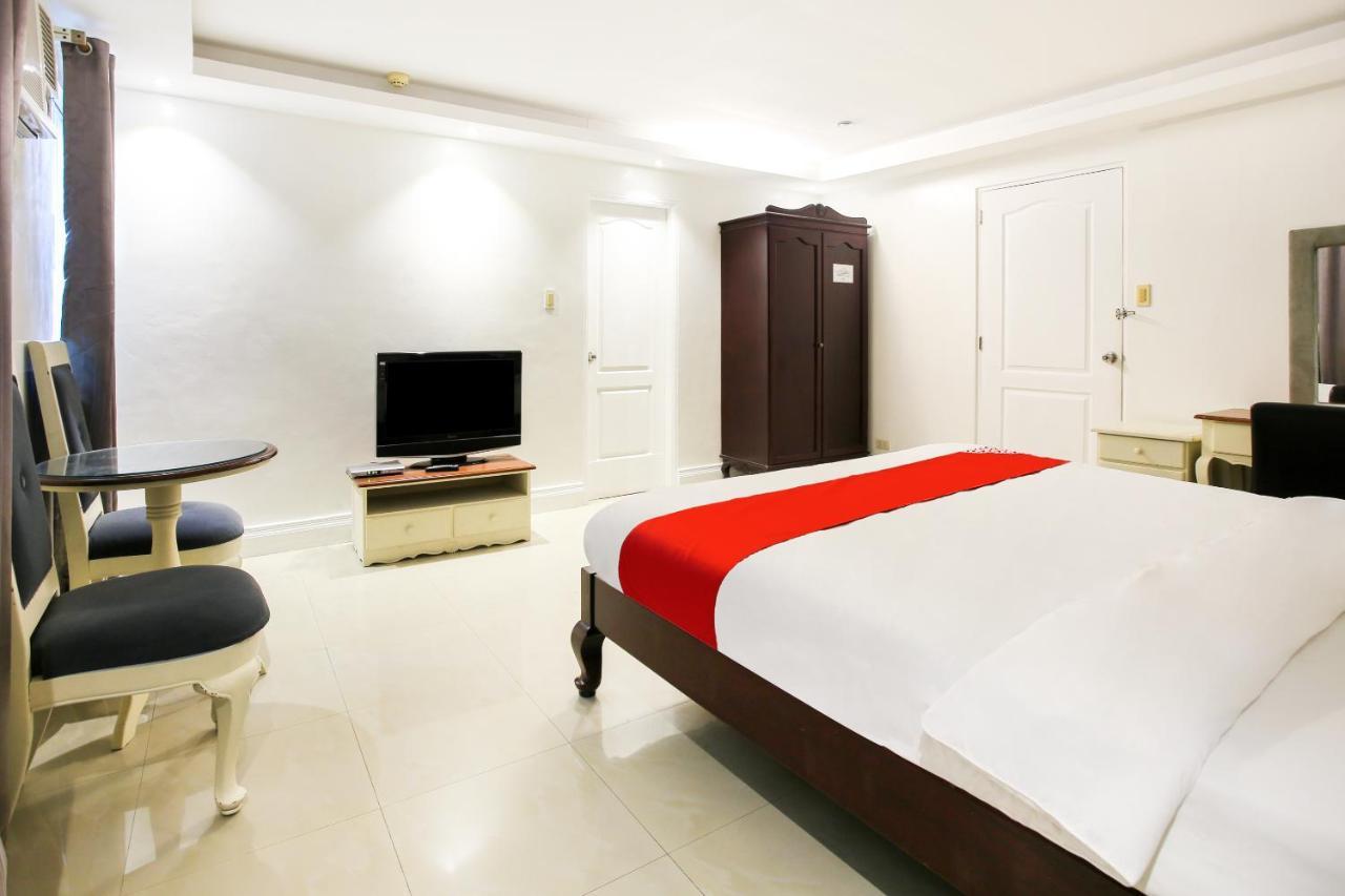 Euroasia By Bluebookers Hotel 3*