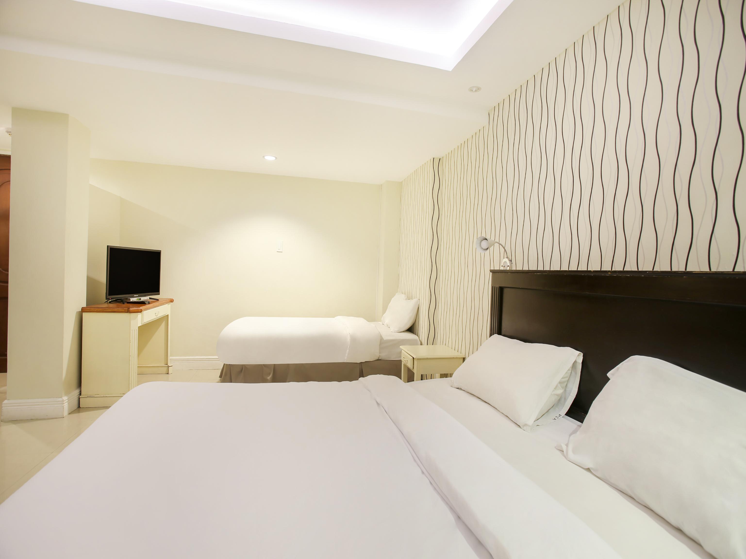 Euroasia By Bluebookers Hotel Angeles