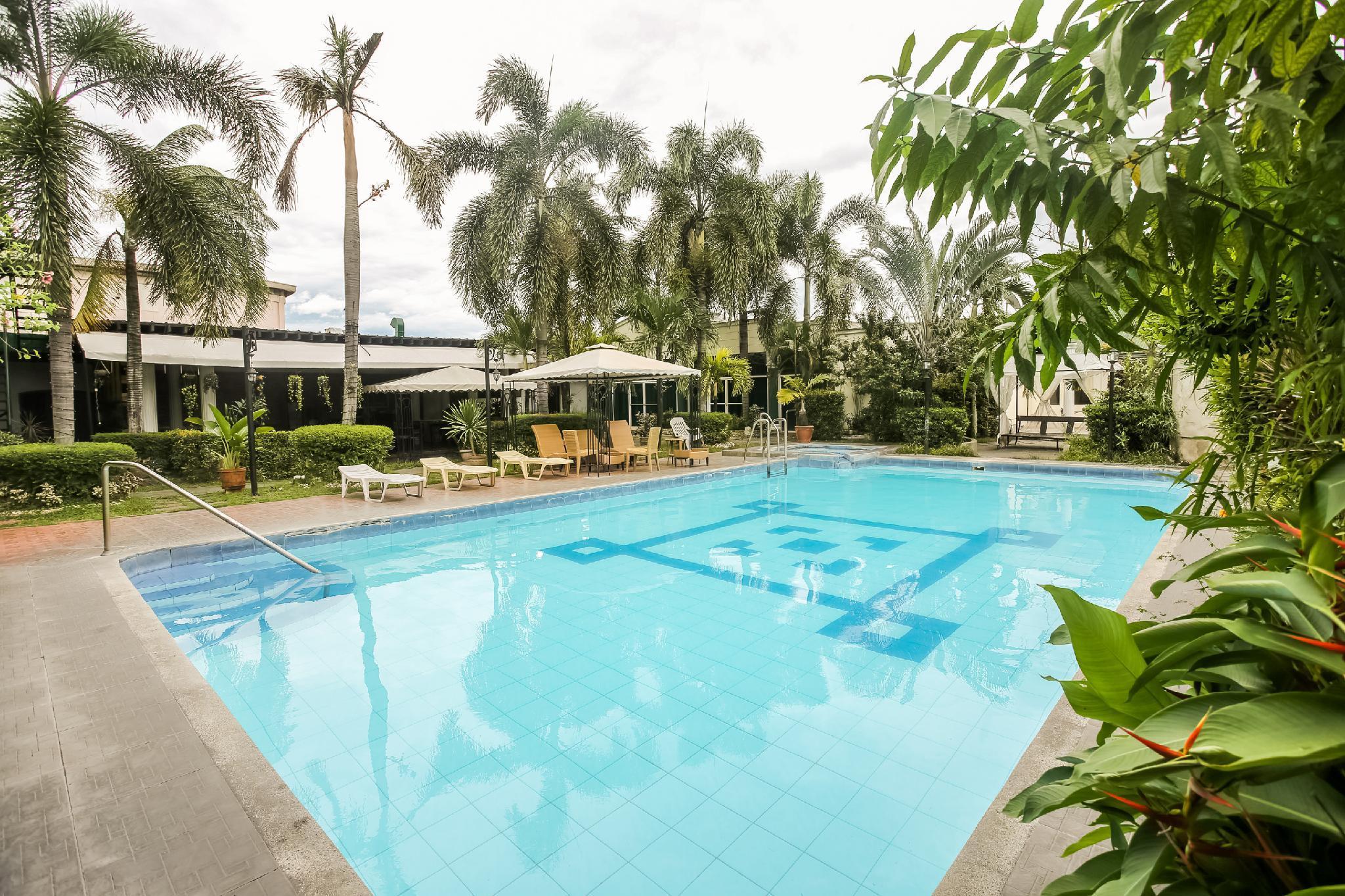 Hotel Euroasia By Bluebookers Angeles