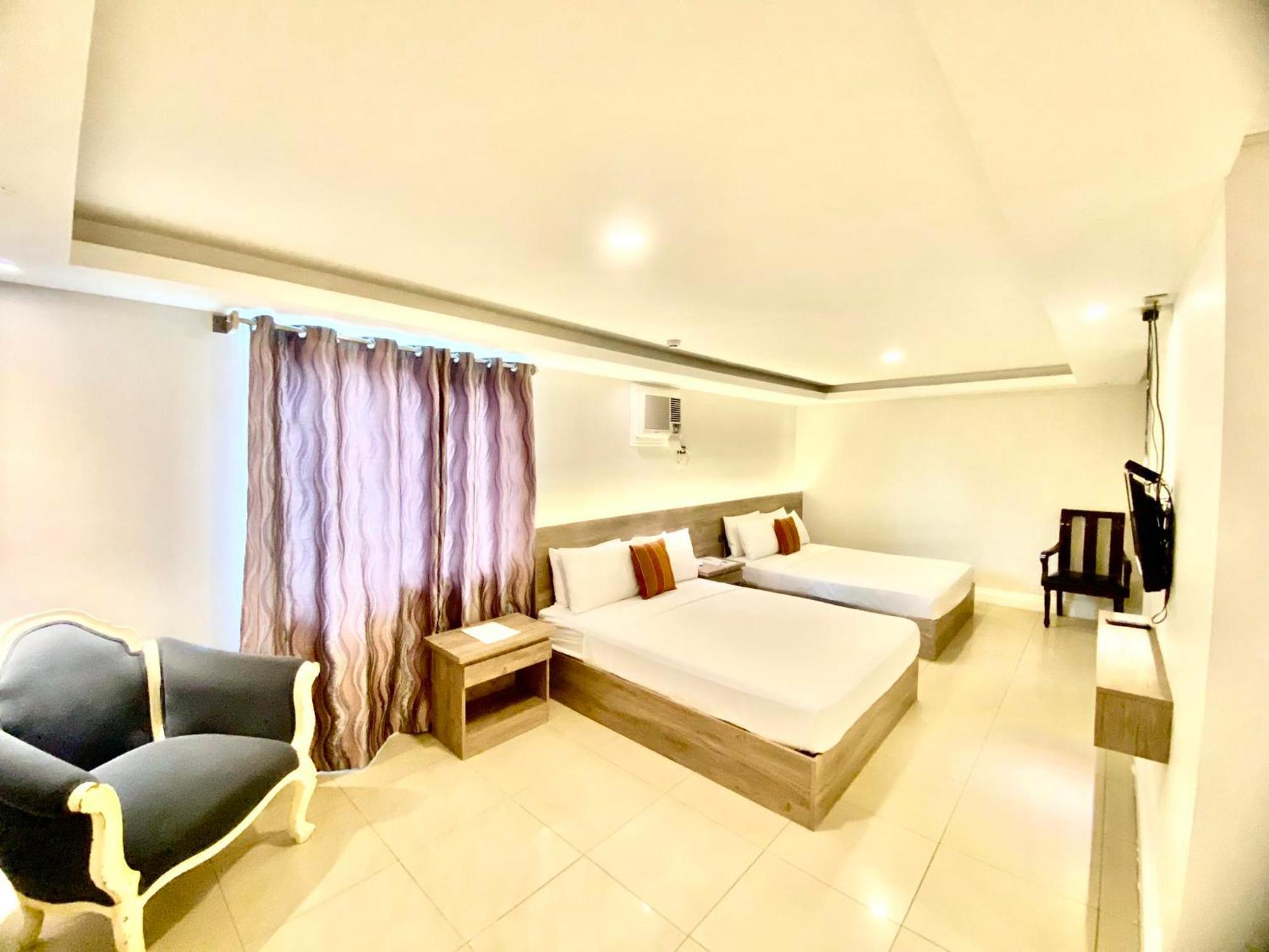 Hotel Euroasia By Bluebookers