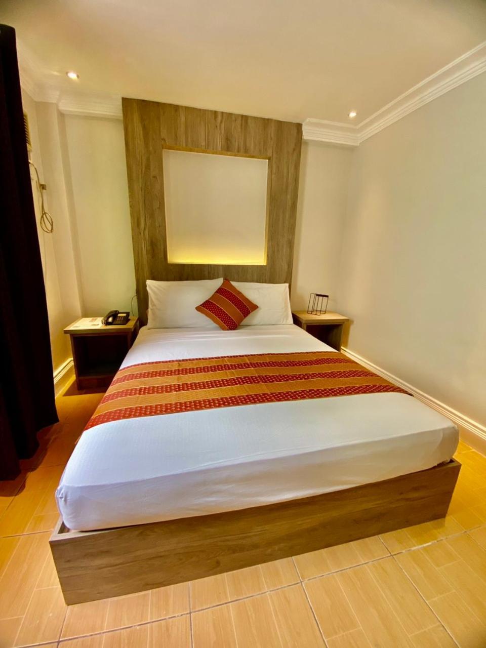 Euroasia By Bluebookers Hotel