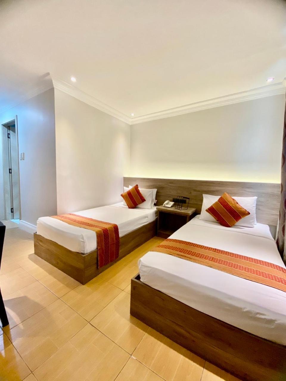 Euroasia By Bluebookers Hotel Angeles
