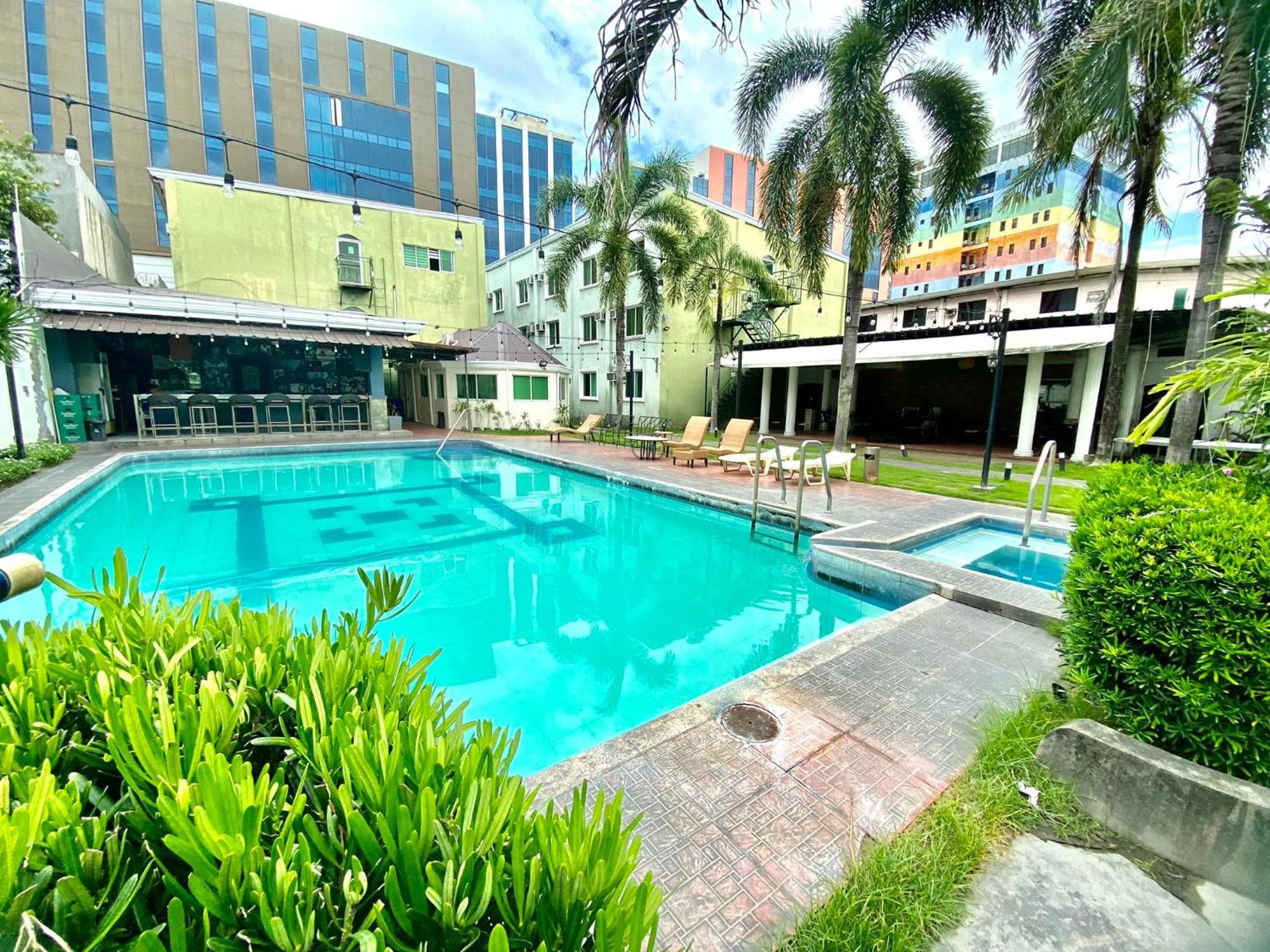Euroasia By Bluebookers 3* Angeles